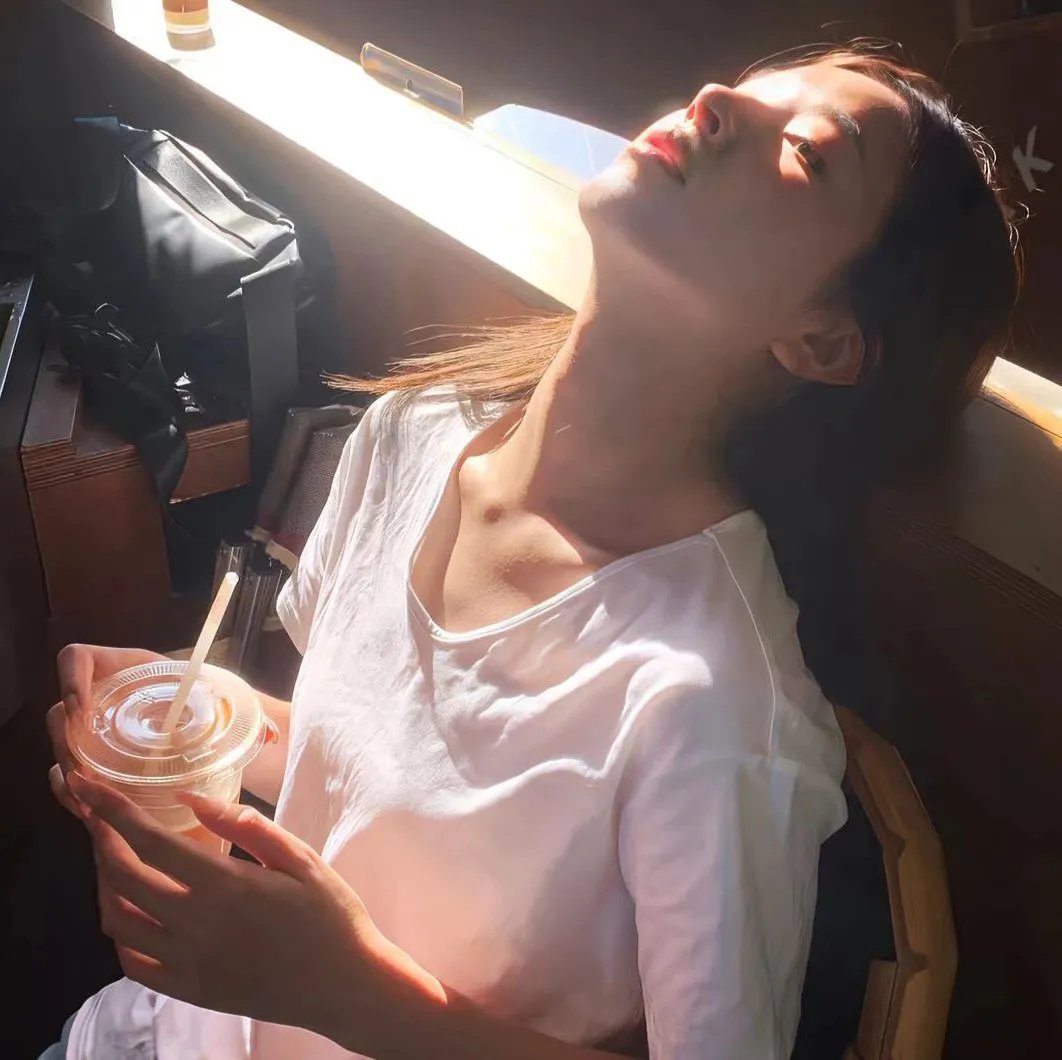 绿茵之外